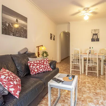Apartment 3 Bedroom In Torrevieja